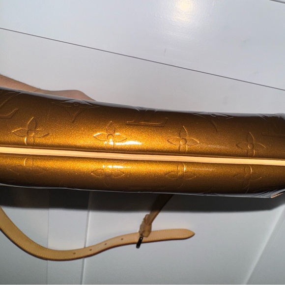 Louis Vuitton Bronze Vernis Monogram Shoulder Bag Thompson Street - Picture 8 of 10